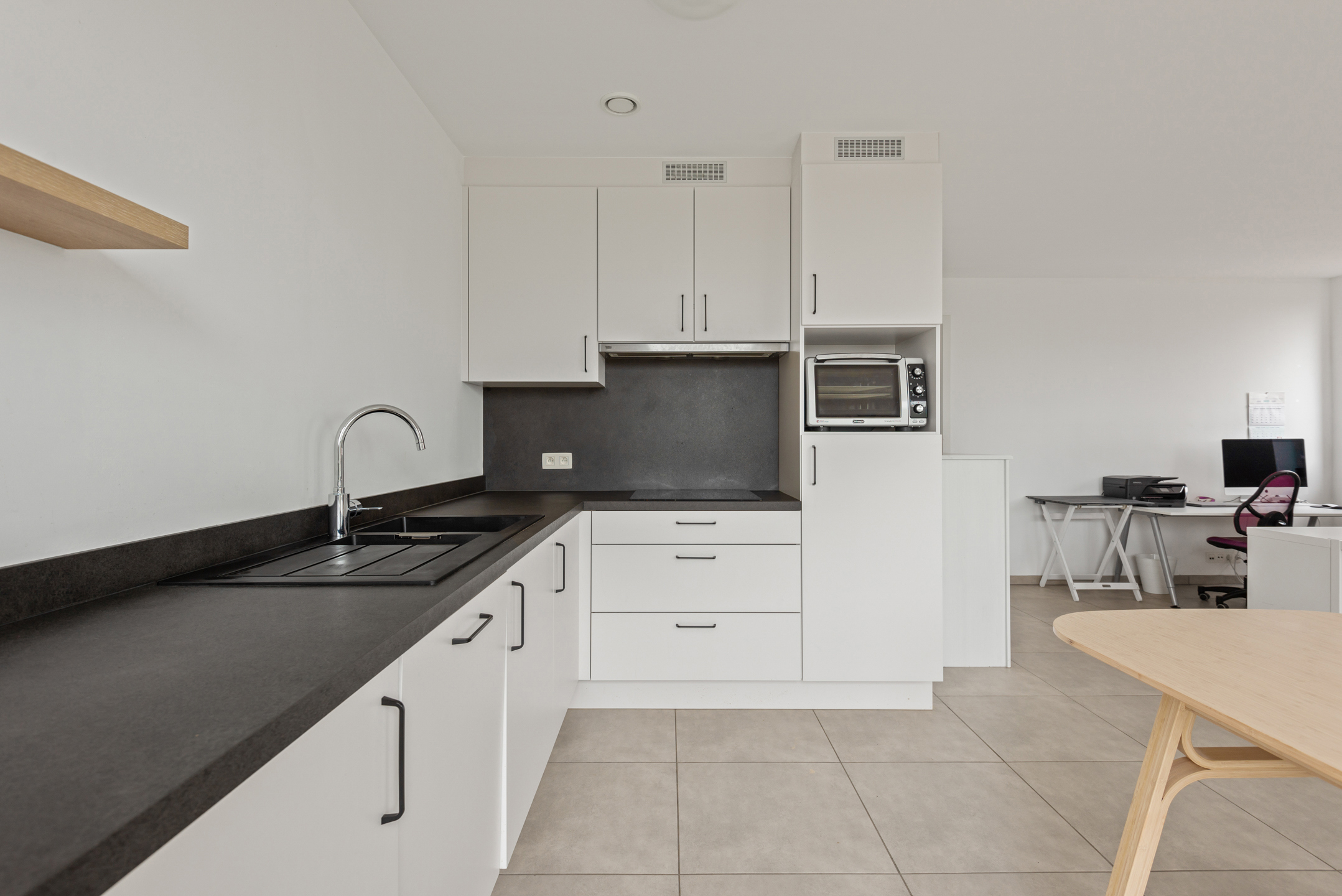 Nieuwbouwappartement op de tweede verdieping met 2 slaapkamers + carport - foto 3