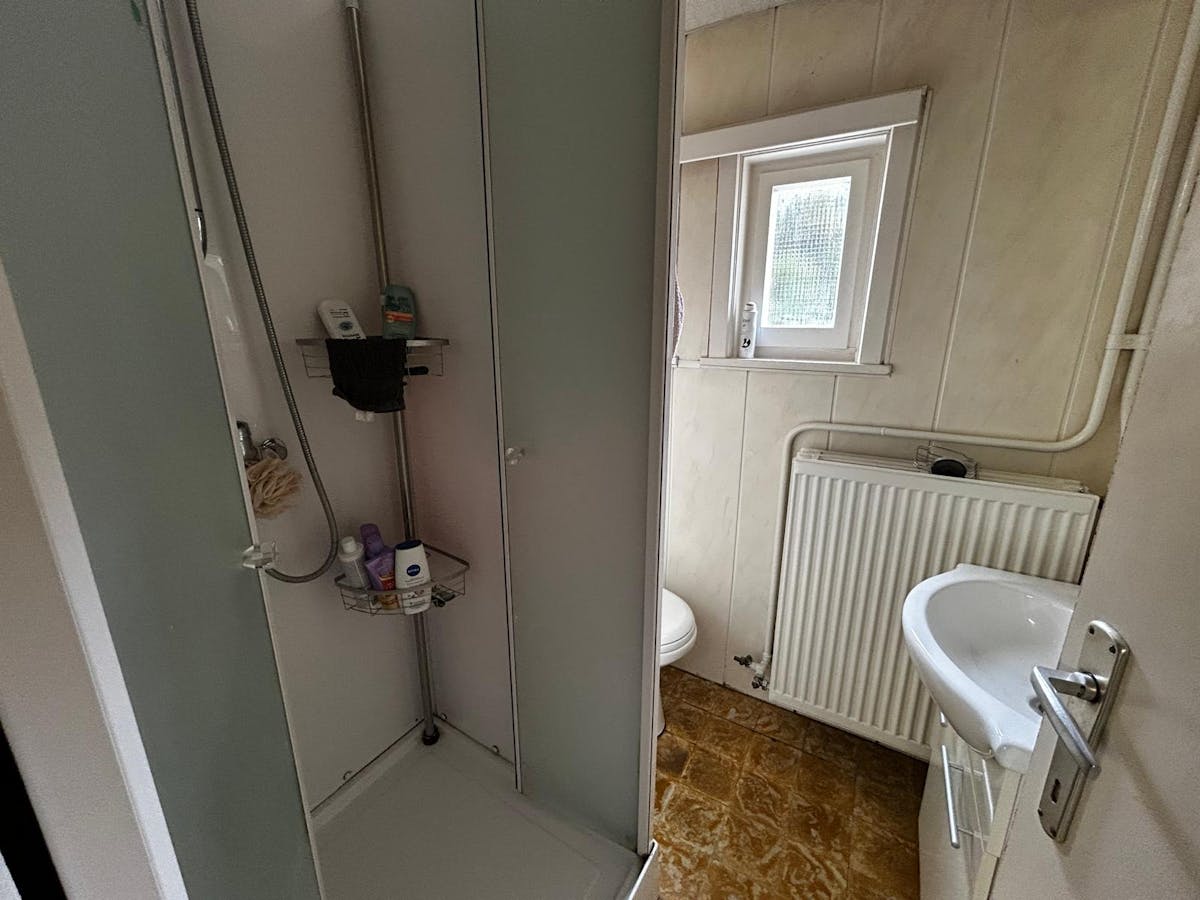 Te renoveren woning met 3 slaapkamers te koop in Aalter - foto 5