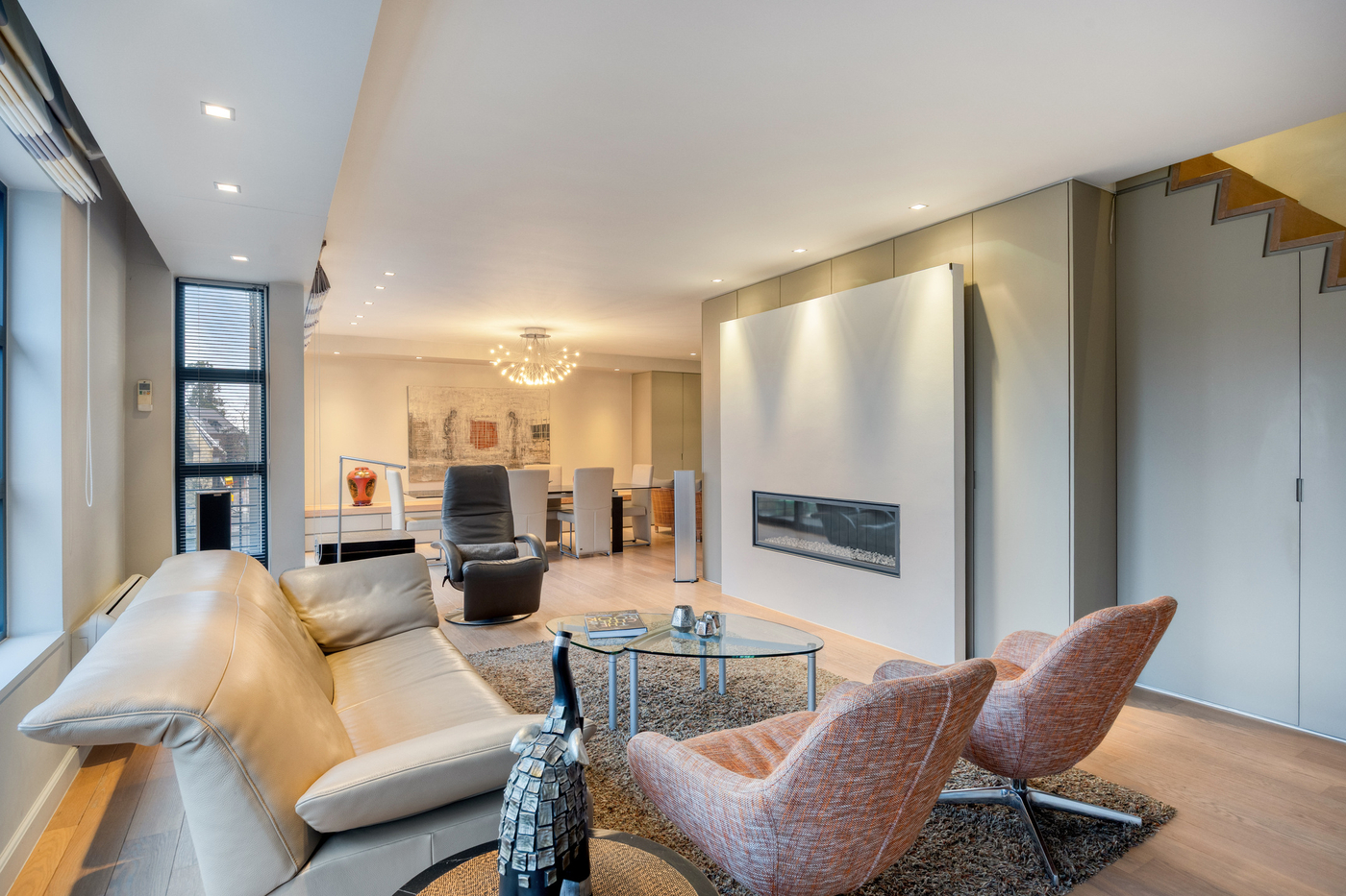 Instapklaar duplexappartement met hoogwaardige afwerking en topligging - foto 2