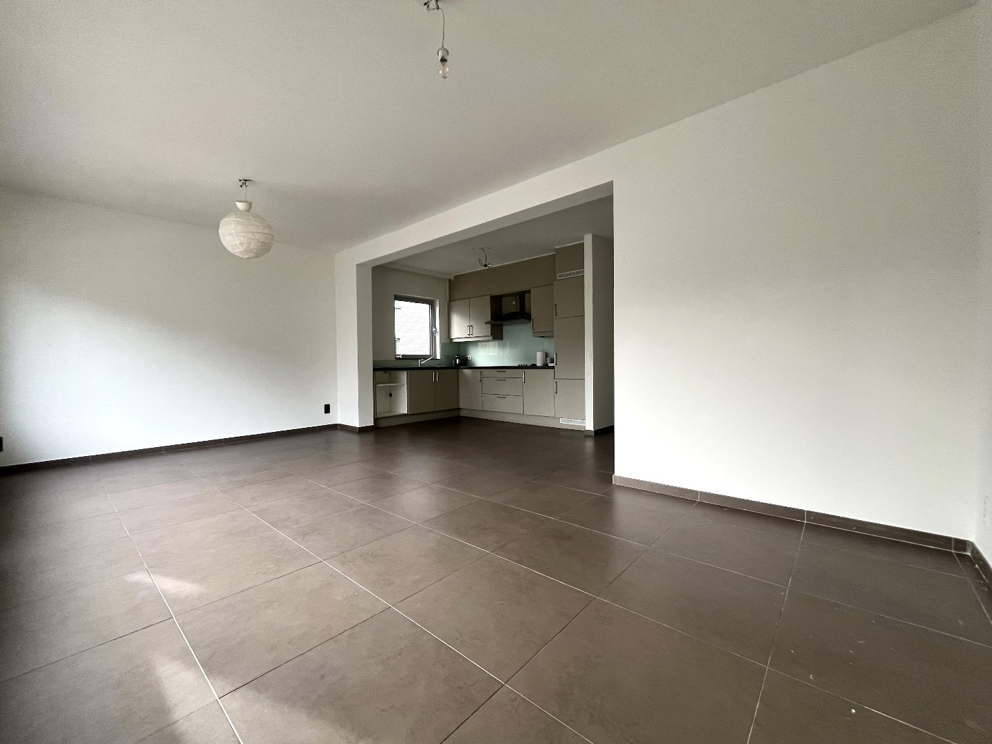 Appartement à louer à Anvers avec 2 chambres - photo 3