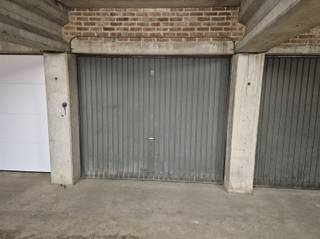 Garage for sale in Mortsel