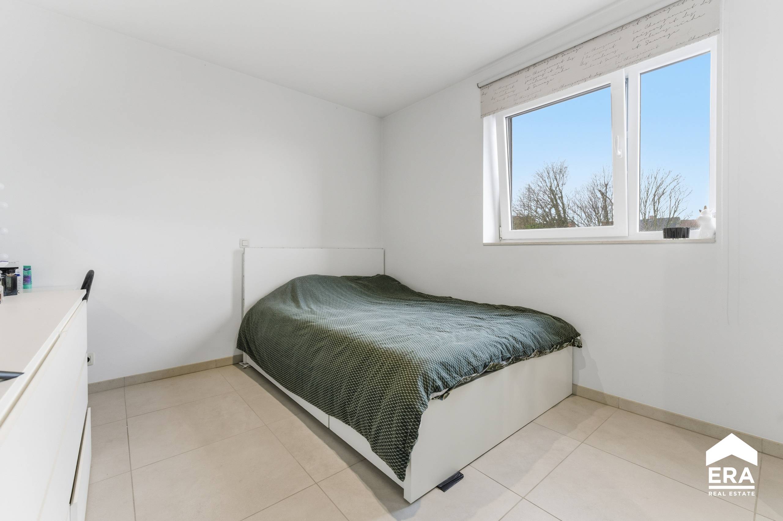 Recent energiezuinig appartement met 2 SLPK in Roeselare - foto 5