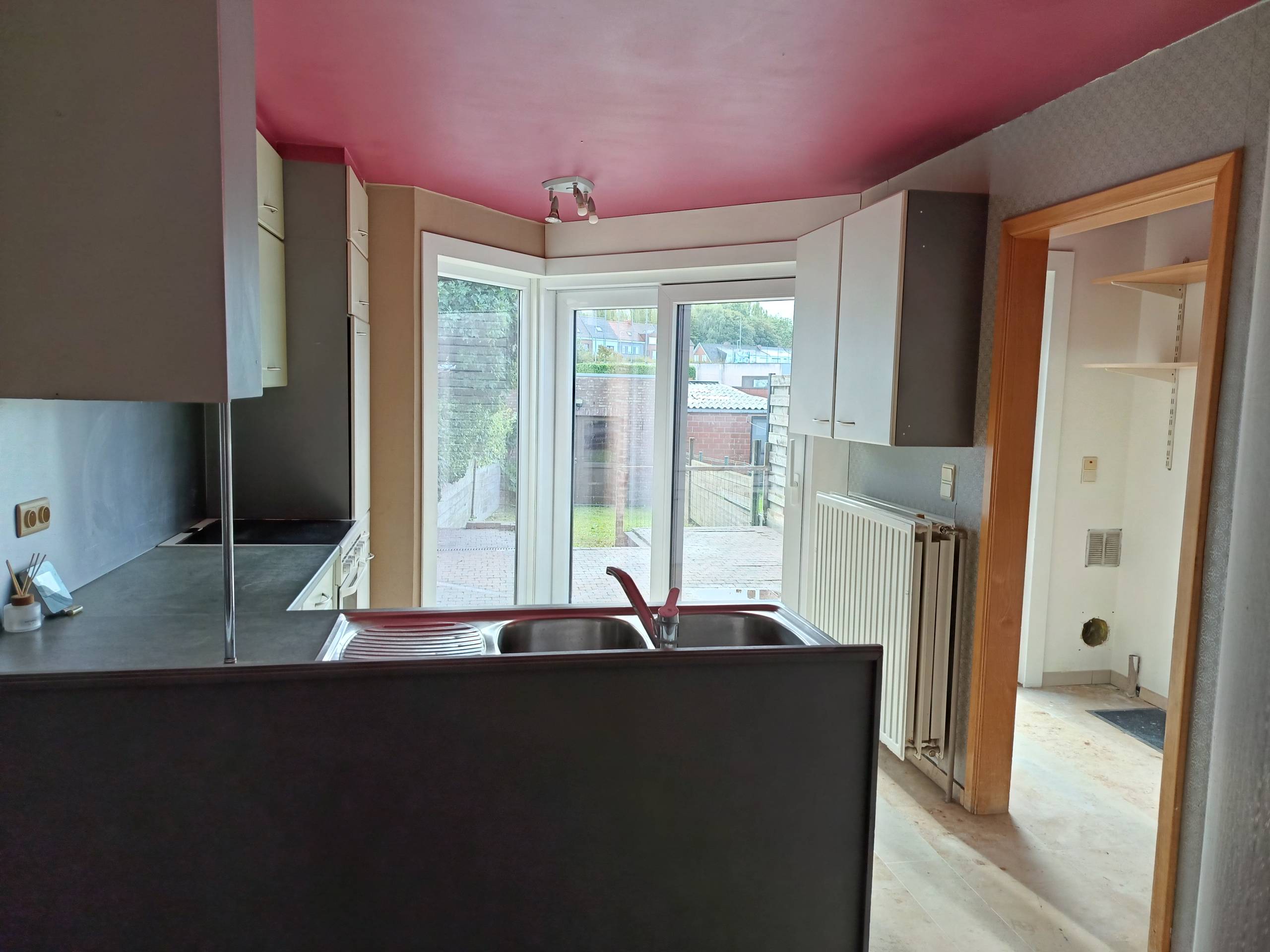 Lauwe - Goed gelegen woning met tuin en garage - foto 5