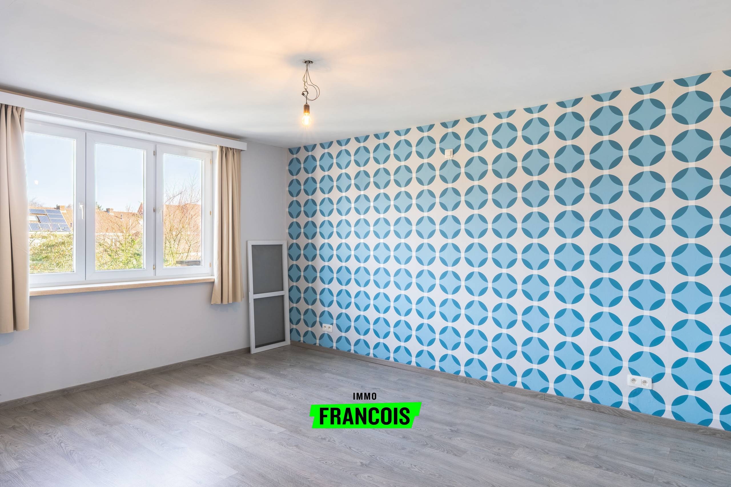 Charmante gezinswoning met 3 slaapkamers en garage te Sint-Kruis - foto 5