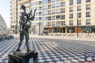 À LOUER : COMMERCE SITUÉ À UN EMPLACEMENT DE PREMIER CHOIX À KNOKKE – IDÉAL POUR POP-UPOpportunité exclusive à un emplacement A près de la digue et...