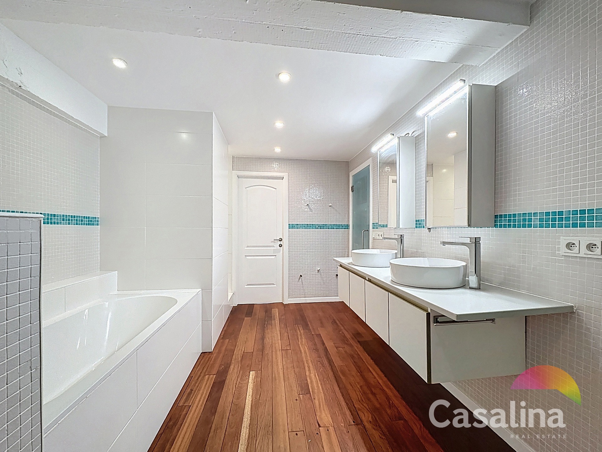 Appartement à louer à Bruxelles avec 3 chambres - photo 4