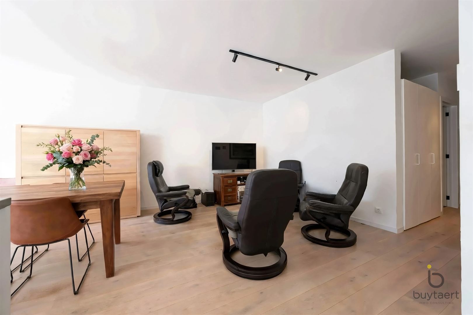 Apartment for sale in Heist-Op-Den-Berg with 2 bedrooms - photo 4