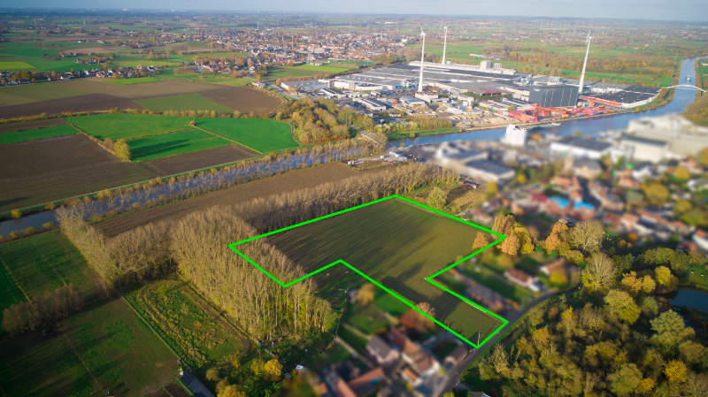 Exclusief nabij Avelgem! Grond in de bouwzone op 1ha 89ca met straatbreedte van 27m! - foto 4