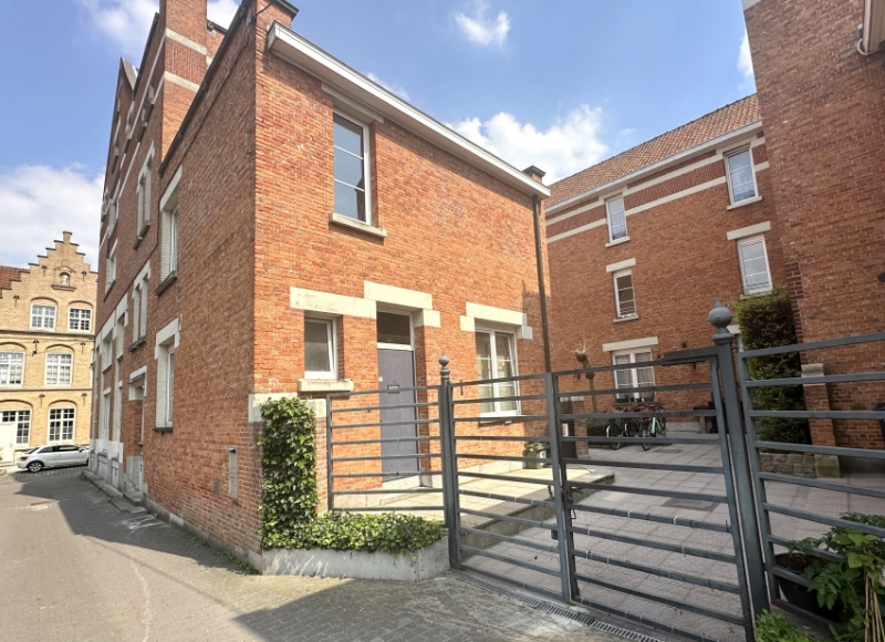 8 appartementen centrum Ieper - photo 2