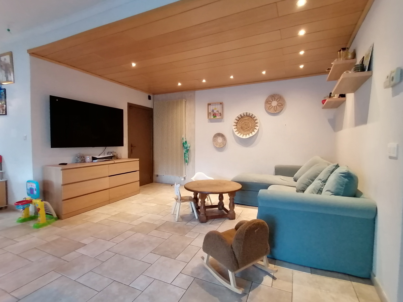 Gebouw bestaande uit handelspand - Woning en studio. - foto 4