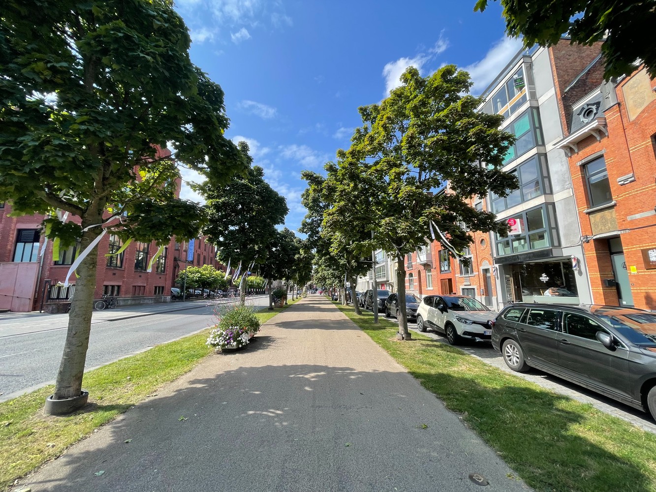 Ondergrondse autostandplaats aan de Guffenslaan 50, Hasselt (binnen de Kleine Ring). - foto 4