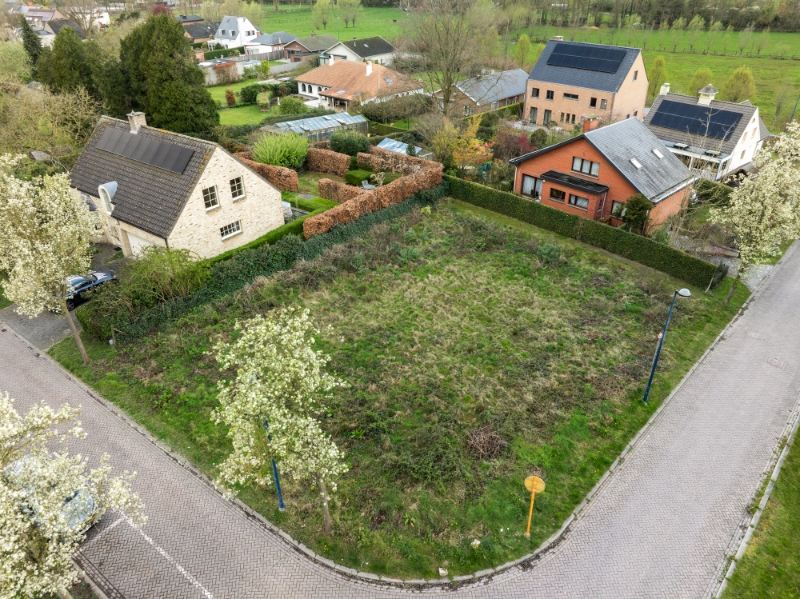 Zeer gunstig gelegen villa grond op 665m2 - foto 3