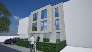 <p><span>Energiezuinig wonen nabij het centrum op wandelafstand van winkels en openbaar vervoer.</span></p><p><span> </span></p><p><span> </span></p><p><span>Ontdek dit moderne nieuwbouwproject met comfortabele appartementen met 1 of 2 slaapkamers, gelegen in een kleinschalig gebouw met lift, op wandelafstand van het centrum.</span></p><p><span> </span></p><p><span>De appartementen zijn uiterst energiezuinig en uitgerust met een warmtepomp met vloerverwarming, zonnepanelen en een ventilatiesysteem D, wat zorgt voor een gezond binnenklimaat en lage energiekosten.</span></p><p><span> </span></p><p><span>Achteraan het gebouw bevinden zich privatieve parkeerplaatsen, wat extra rust en comfort garandeert. Dit project is ideaal voor wie duurzaam, comfortabel en centraal wil wonen.</span></p>