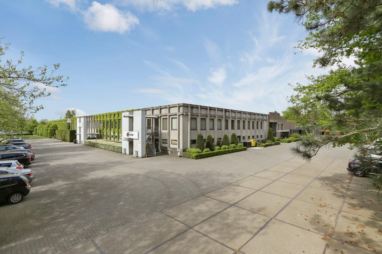 Commercial for rent in Herentals - photo 1