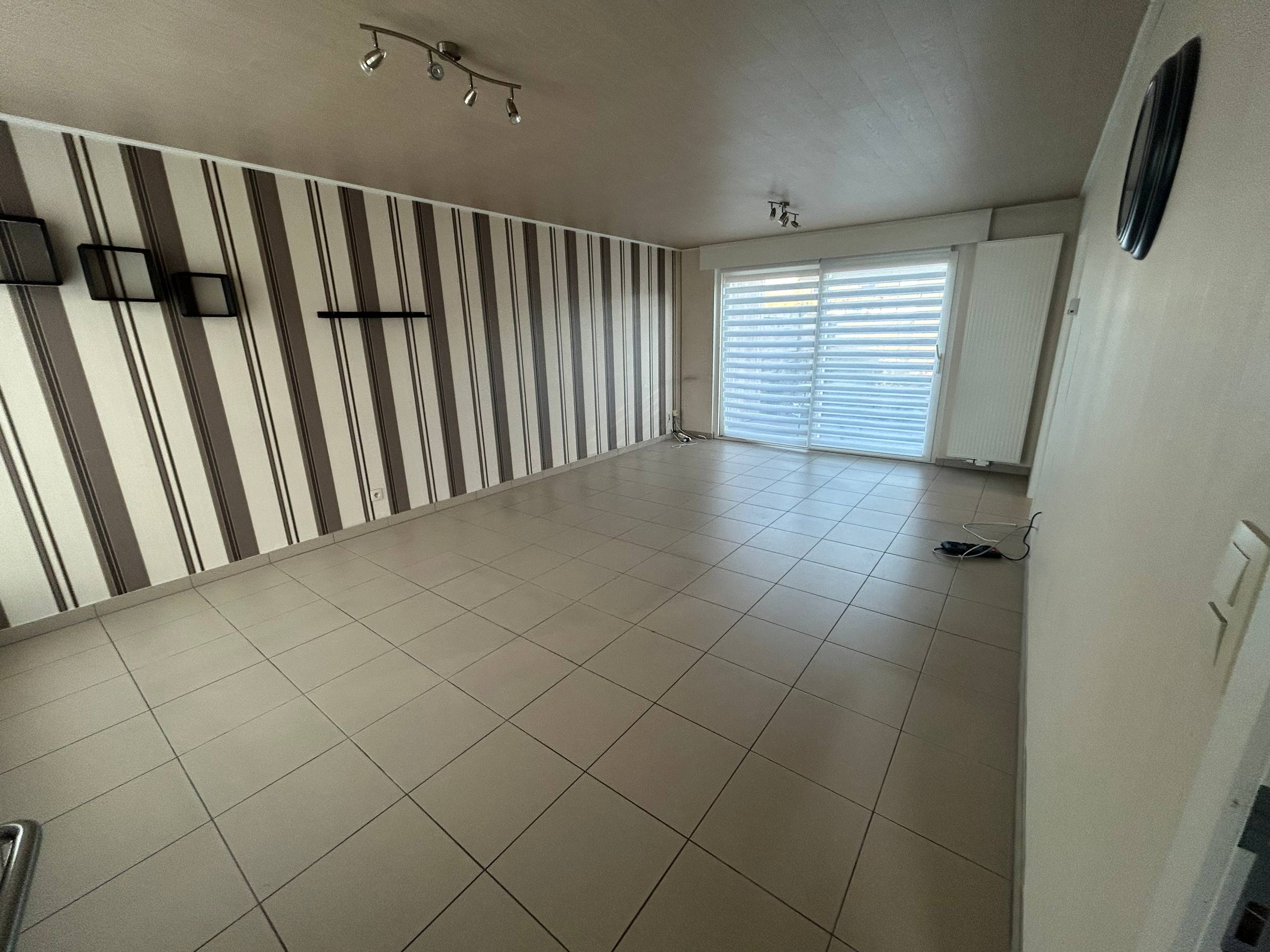 Dadizele - Ruime woning met 4 slaapkamers en garage - foto 3