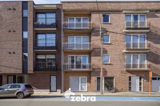 Dit appartement met 2 slaapkamers bevindt zich op een vlot bereikbare locatie in Roeselare, nabij het stadscentrum. In de directe omgeving zijn...