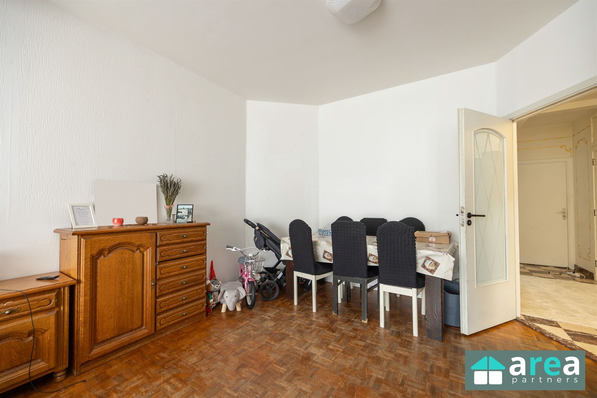 Leuk 2 slaapkamer appartement in gezellige buurt! - foto 4