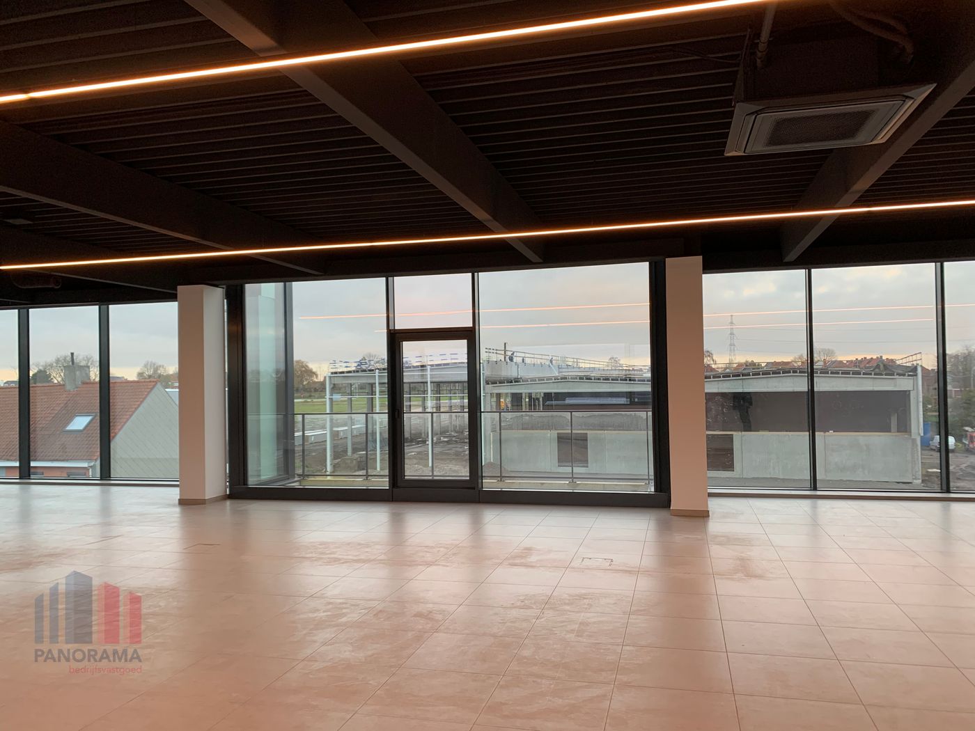236 m²  instapklaar nieuwbouw kantoor - foto 5