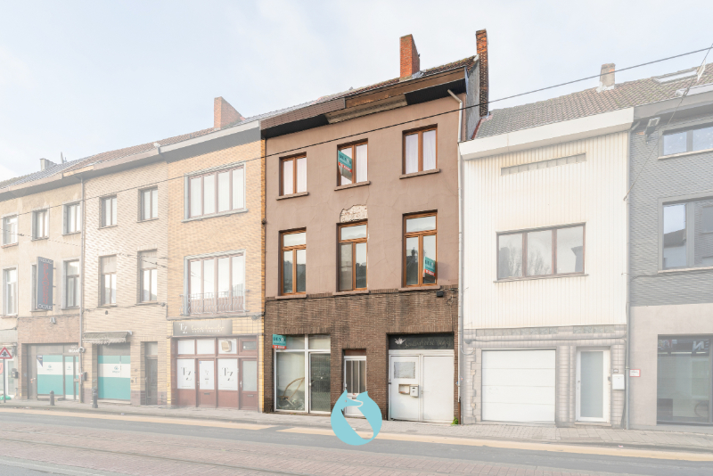 Statig gebouw bestaande uit verschillende units nabij centrum Gent - foto 1