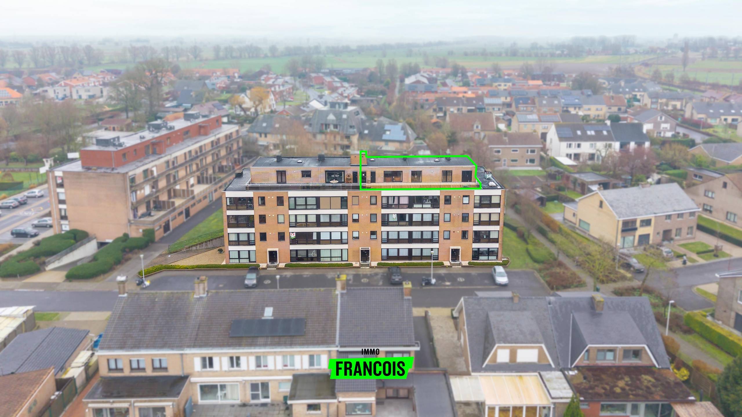 Penthouse met enorm terras en 3 slaapkamers in Diksmuide te koop! - foto 2