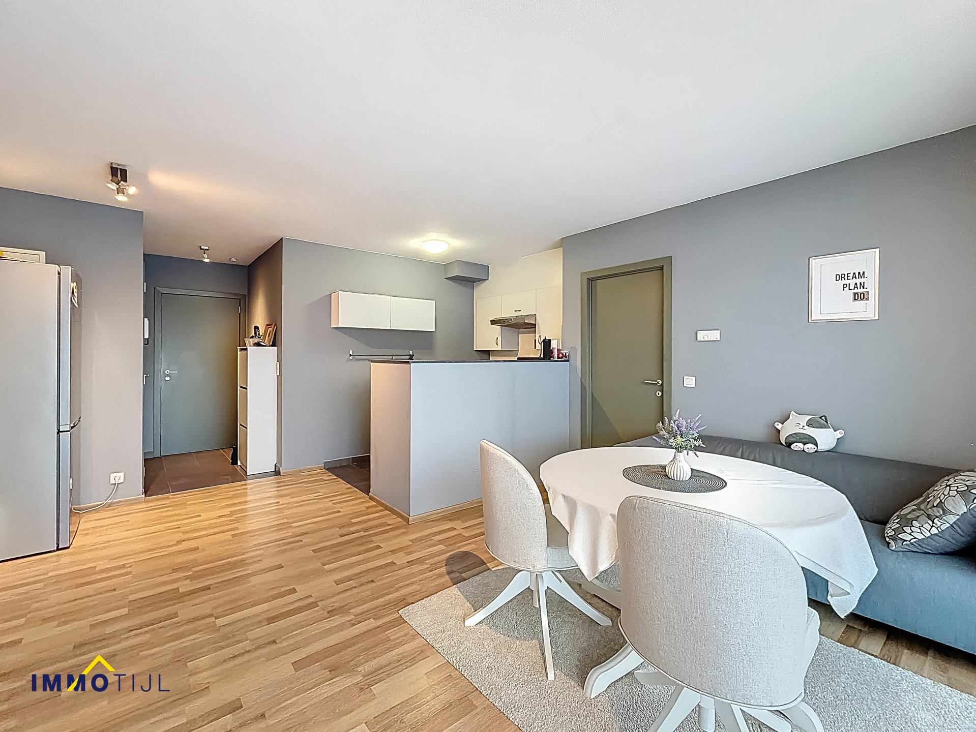 Instapklaar appartement met zuidwest-terras en staanplaats! - foto 2