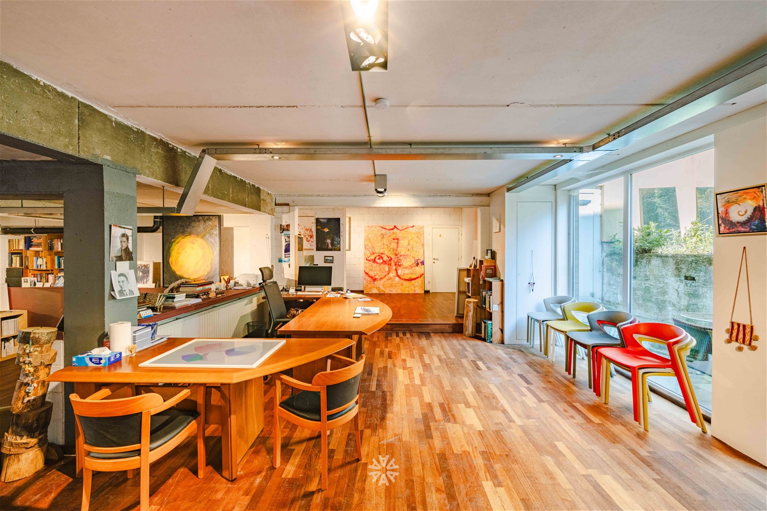 Uitzonderlijk handelspand met 4 studentenkamers en tuin op unieke ligging in Gent - foto 3