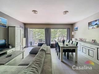 Casalina Real Estate biedt exclusief te koop aan:Een comfortabel appartement van 95 m² (conform het PEB-certificaat), gelegen op de tweede verdieping...