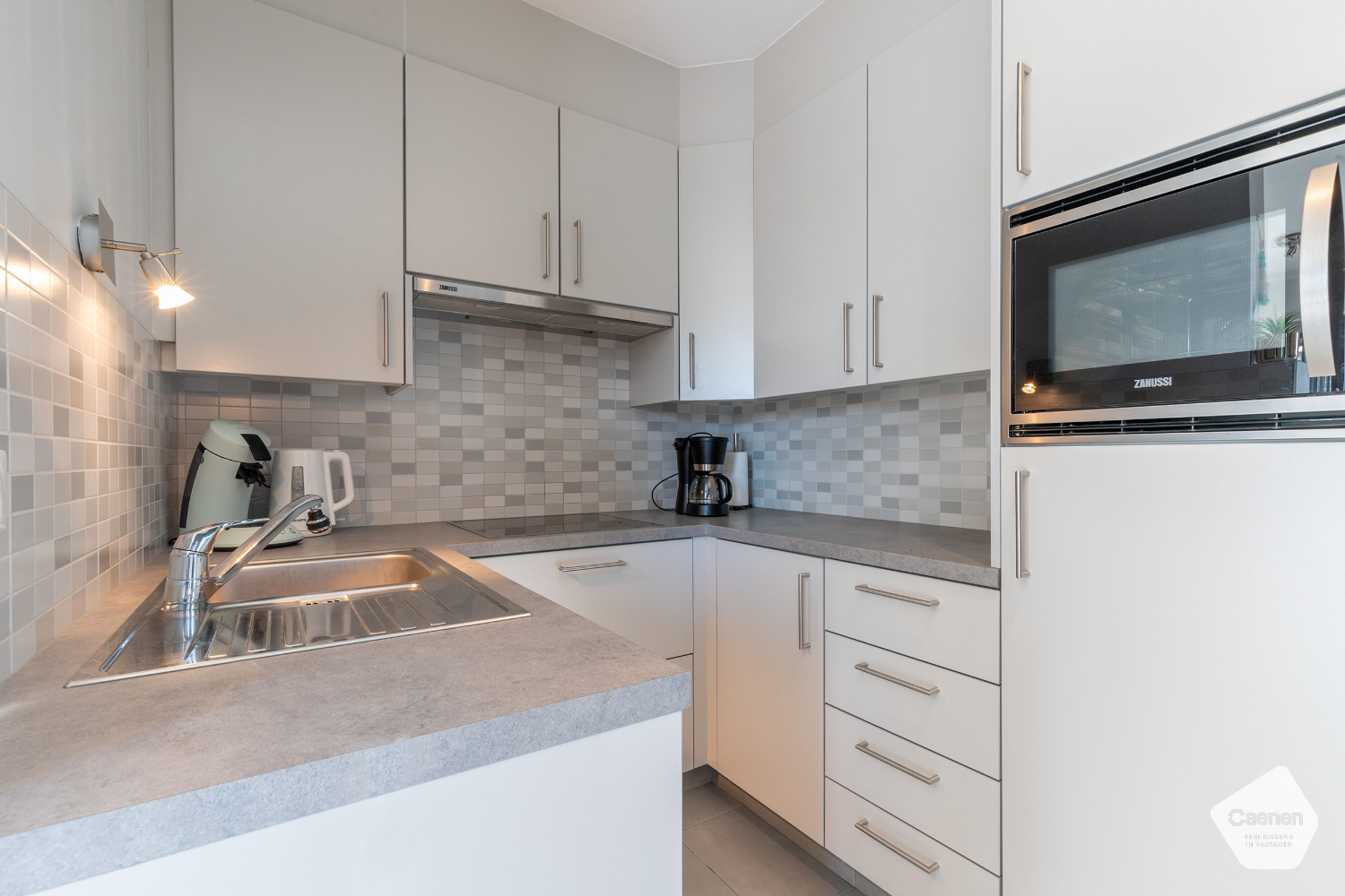 Instapklaar twee slaapkamerappartement met lateraal zeezicht - foto 5