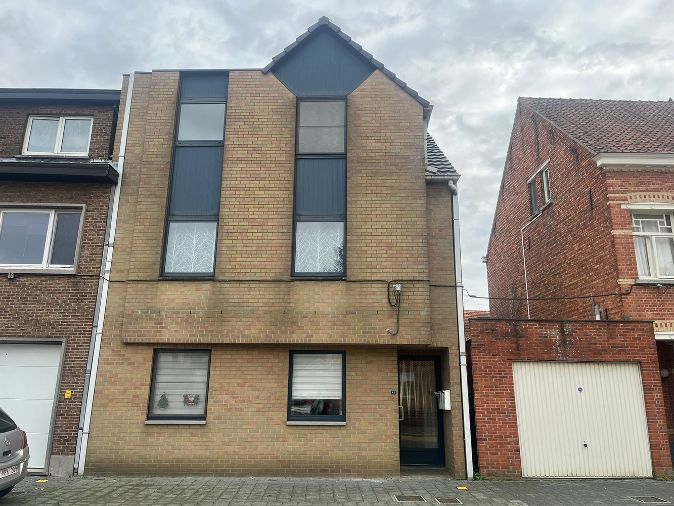 Centraal Gelegen 1 slaapkamerappartement met ruim terras en garage - foto 1