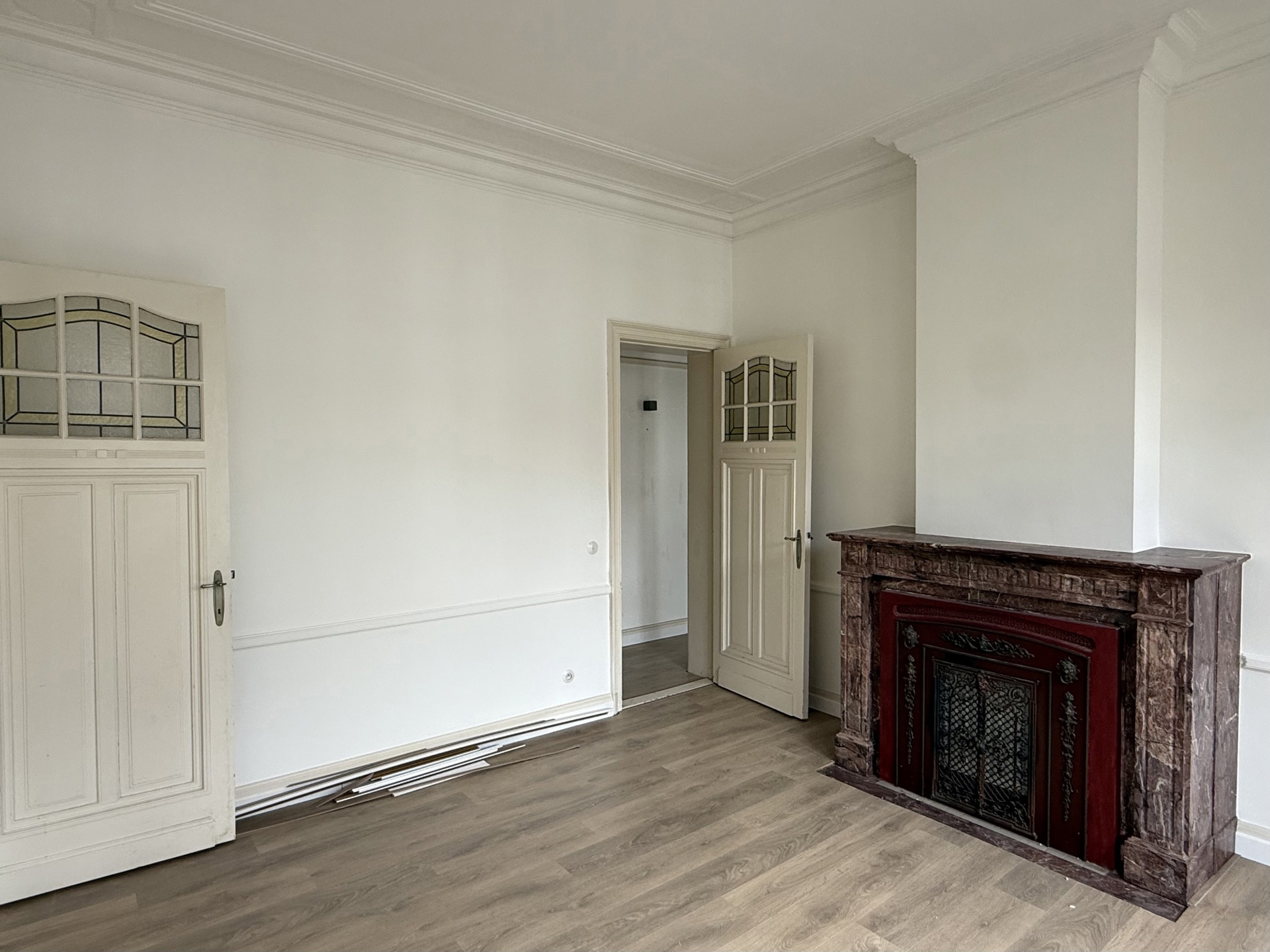 Authentiek 2-slaapkamer appartement op toplocatie. - foto 5