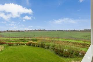 De grote troef van project "Eikenpark" is zonder enige twijfel zijn unieke ligging. Het bruisende dorpsleven, winkels, scholen, sport-...