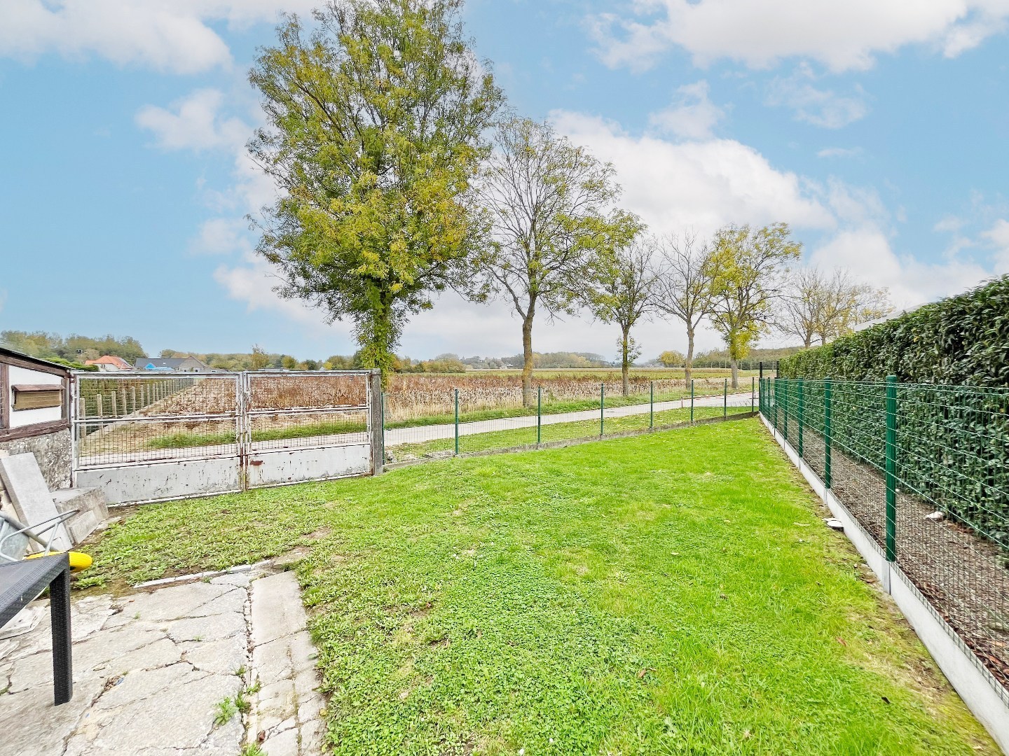 Ruime, solide jaren '50 woning met 2 garages te Nederzwalm - foto 4