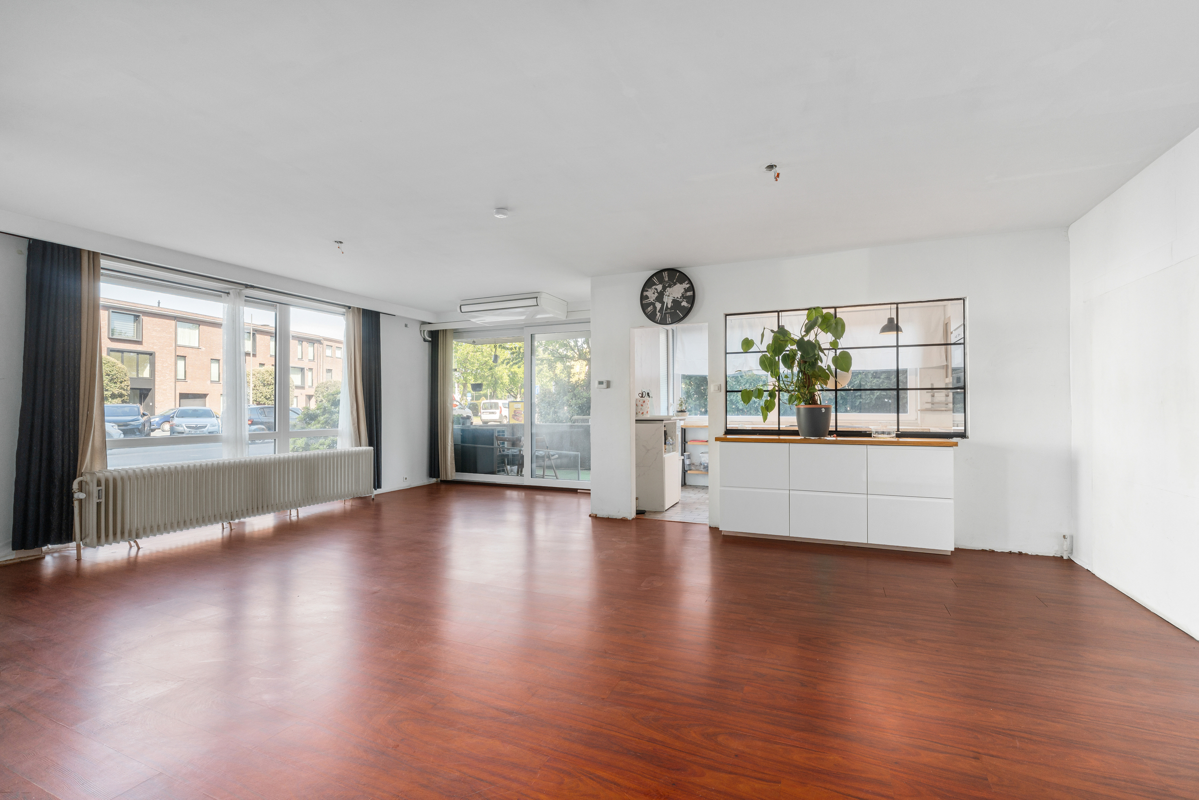 Gelijksvloers appartement met vier kamers in Wilrijk - foto 5