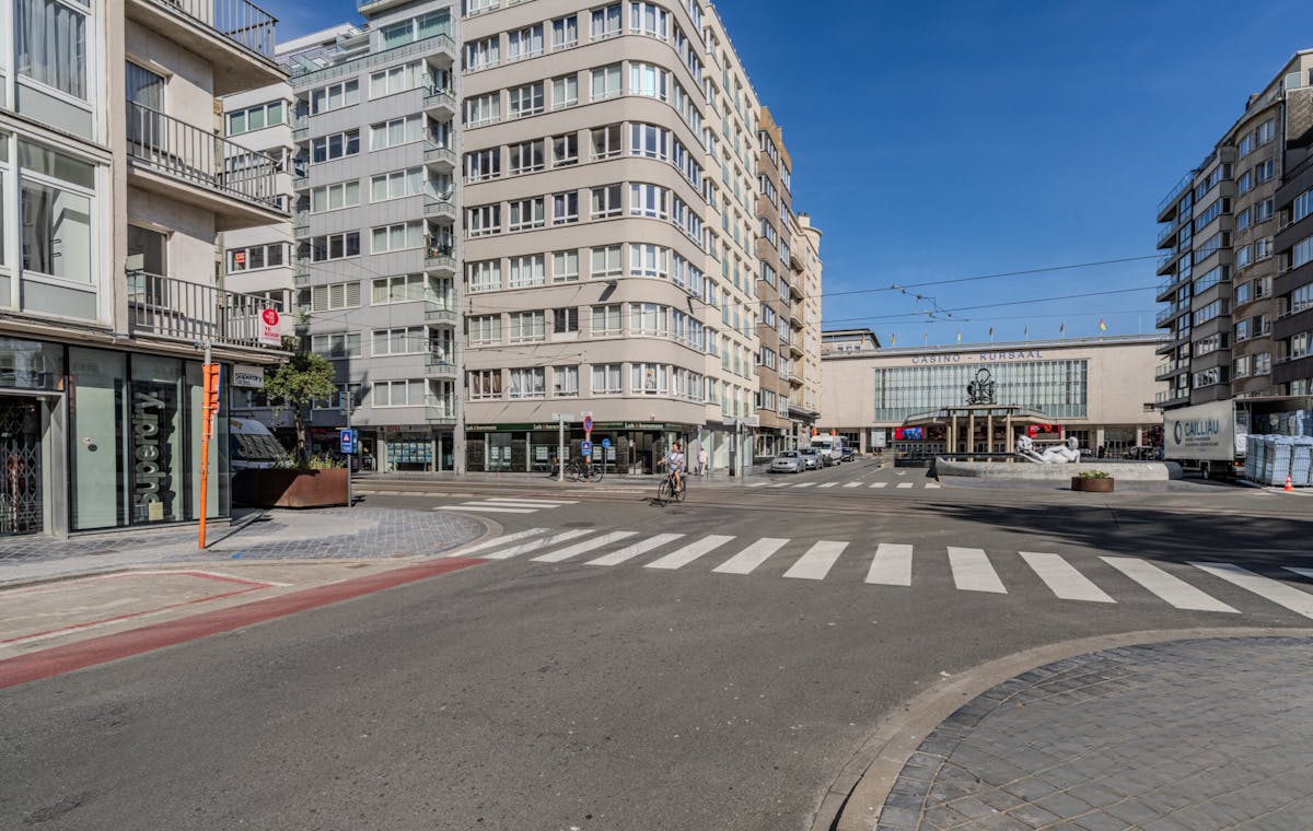 Lichtrijk hoekappartement te centrum Oostende - foto 3