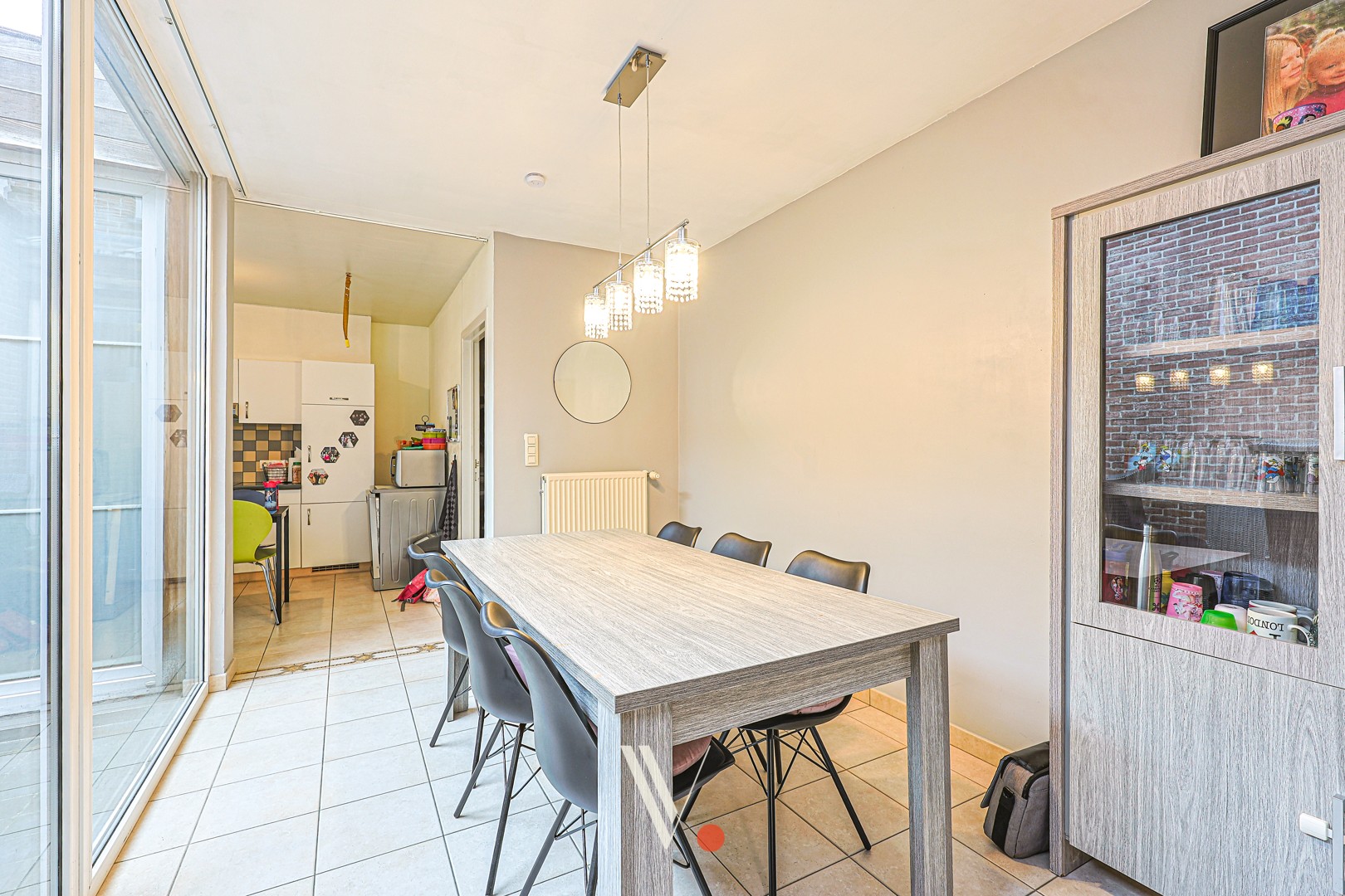 Instapklare rijwoning met garage en potentieel 5 slaapkamers - foto 4