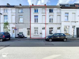 Interesse? Bezoek inplannen via jozefguislainstraat8.rosseel.beBen je op zoek naar een woning aan de rand van Gent, met een uitstekende...