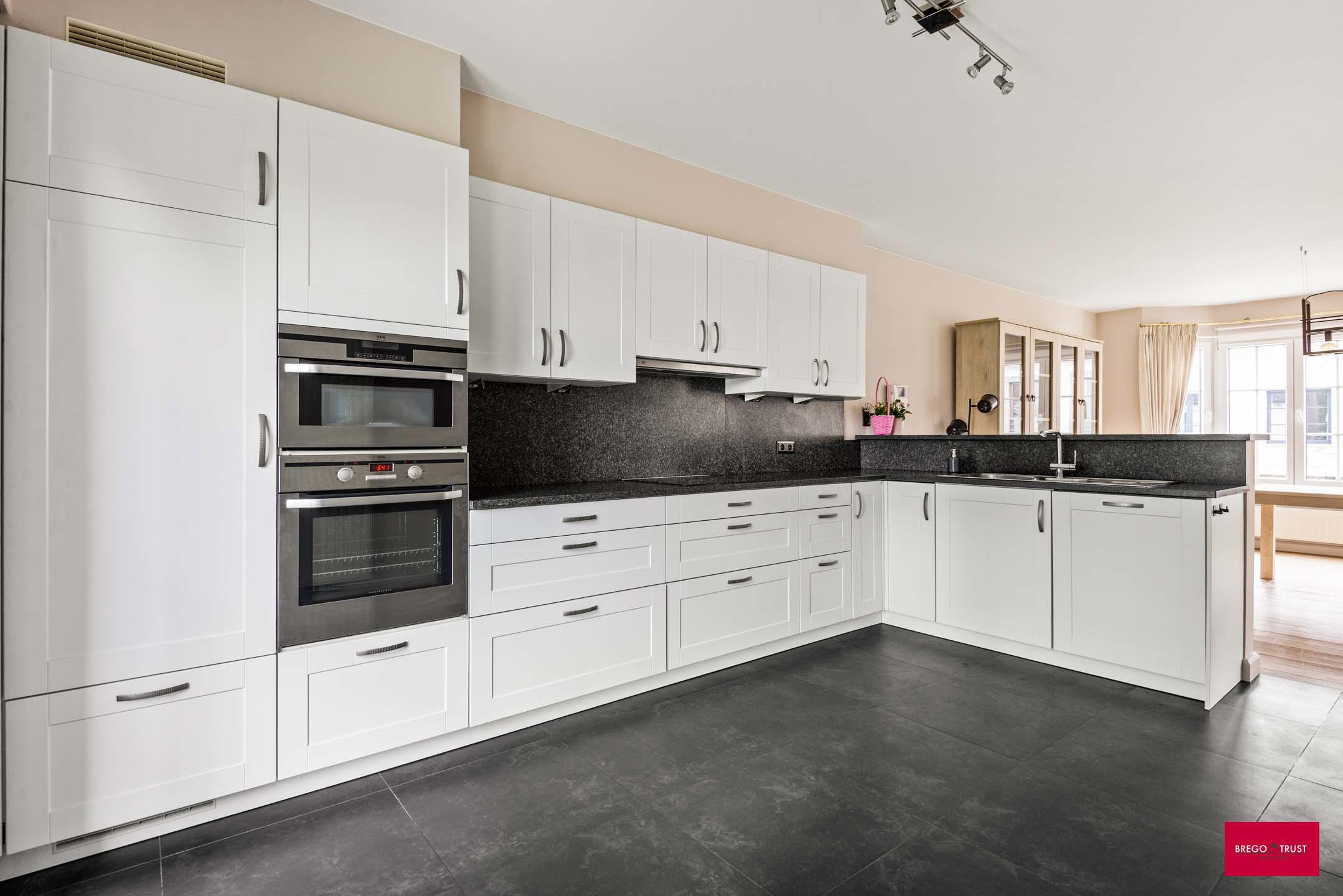 Ruime belle-etage in centrum met garage - foto 5