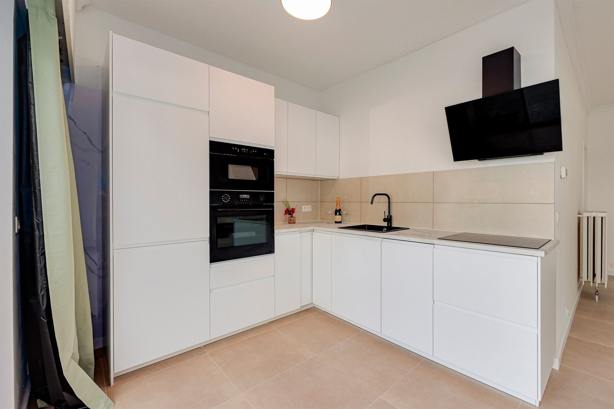 Gelijkvloers app met 2 slaapkamers en garage op 't Neerland in Wilrijk - foto 5