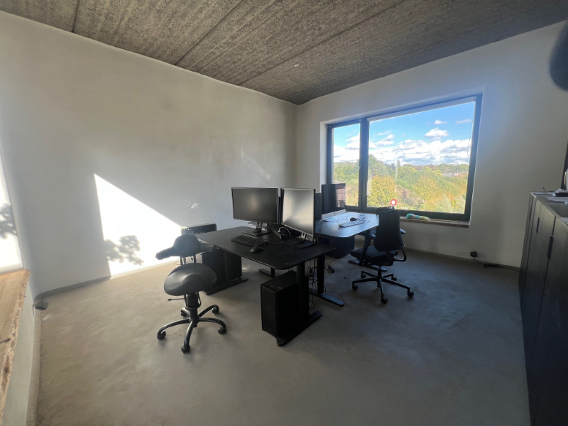 UNIEKE KANTOORRUIMTE ( industriële loft stijl ) MET VEEL EXTRA MOGELIJKHEDEN - photo 5