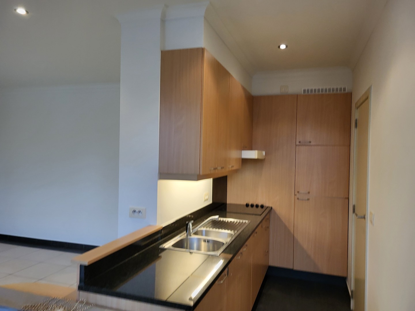 Appartement met 1 slaapkamer te huur op toplocatie. - foto 3