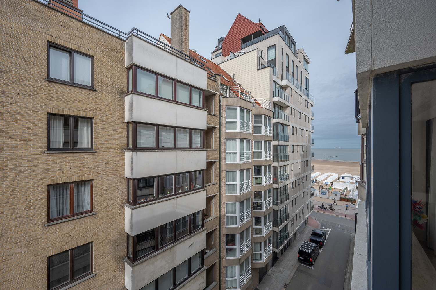 Apartment for sale in Knokke-Heist with 2 bedrooms - photo 5