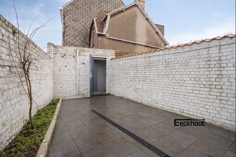 Maison à vendre à Ostende avec 6 chambres - photo 2