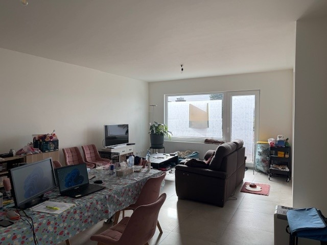 Helemaal gerenoveerd appartement in Hoevenen - foto 3