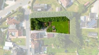 Op zoek naar een mooi gelegen bouwgrond om je eigen droomwoning waar te maken? Dit is dan een UNIEKE kans om je slag te slaan op centrale ligging...