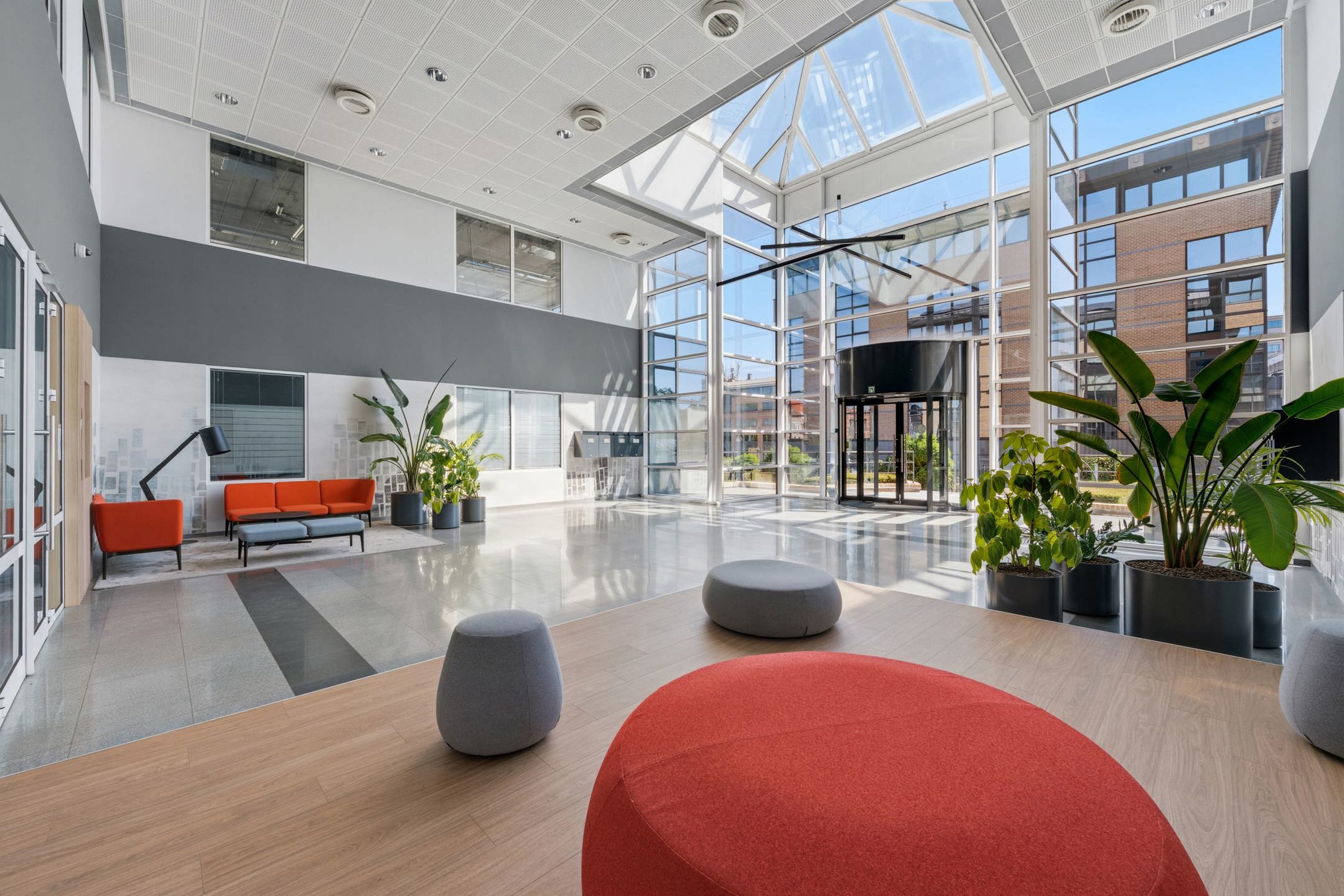 Commercial for rent in Groot-Bijgaarden - photo 4