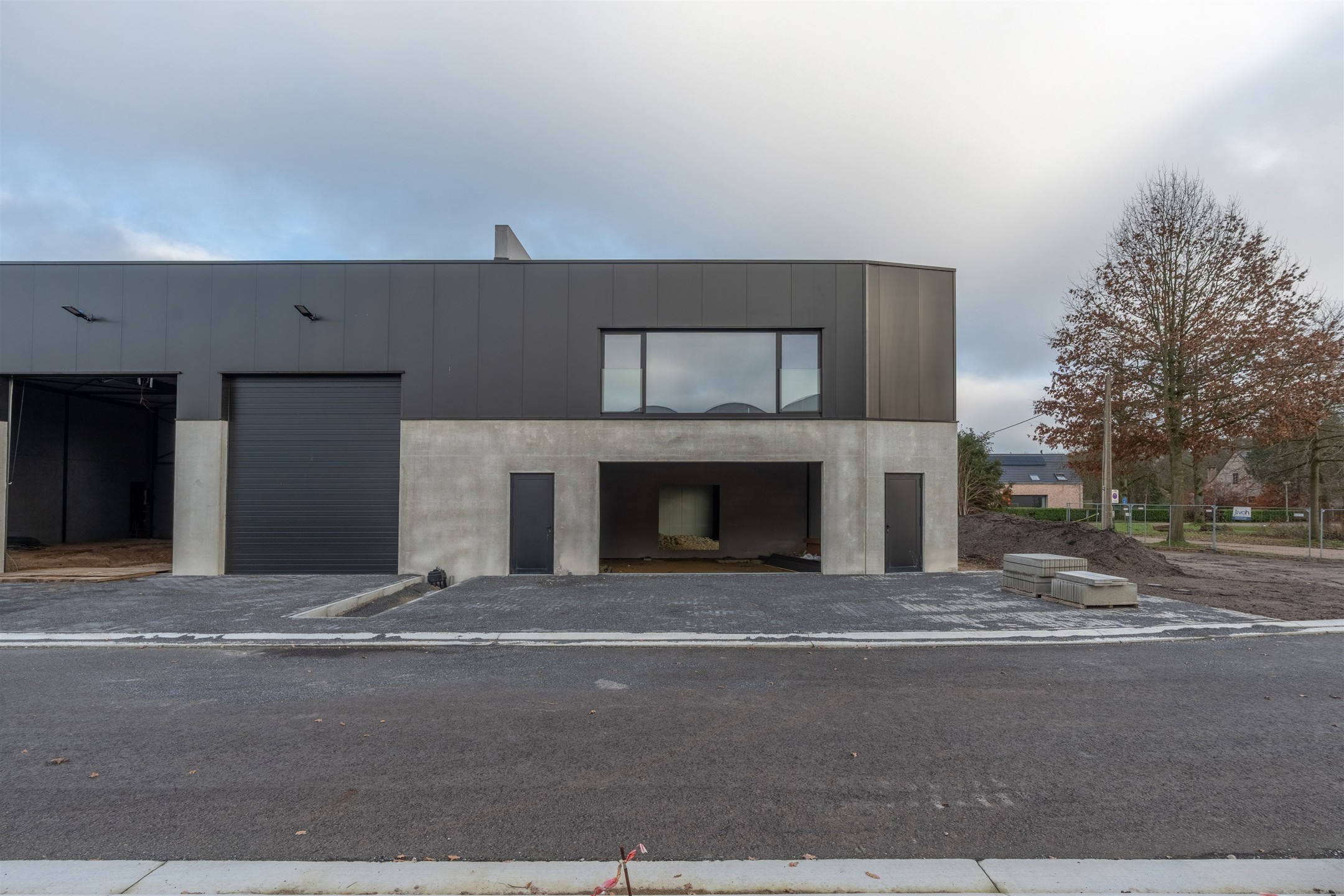 Commercial à vendre à Beerse - photo 1