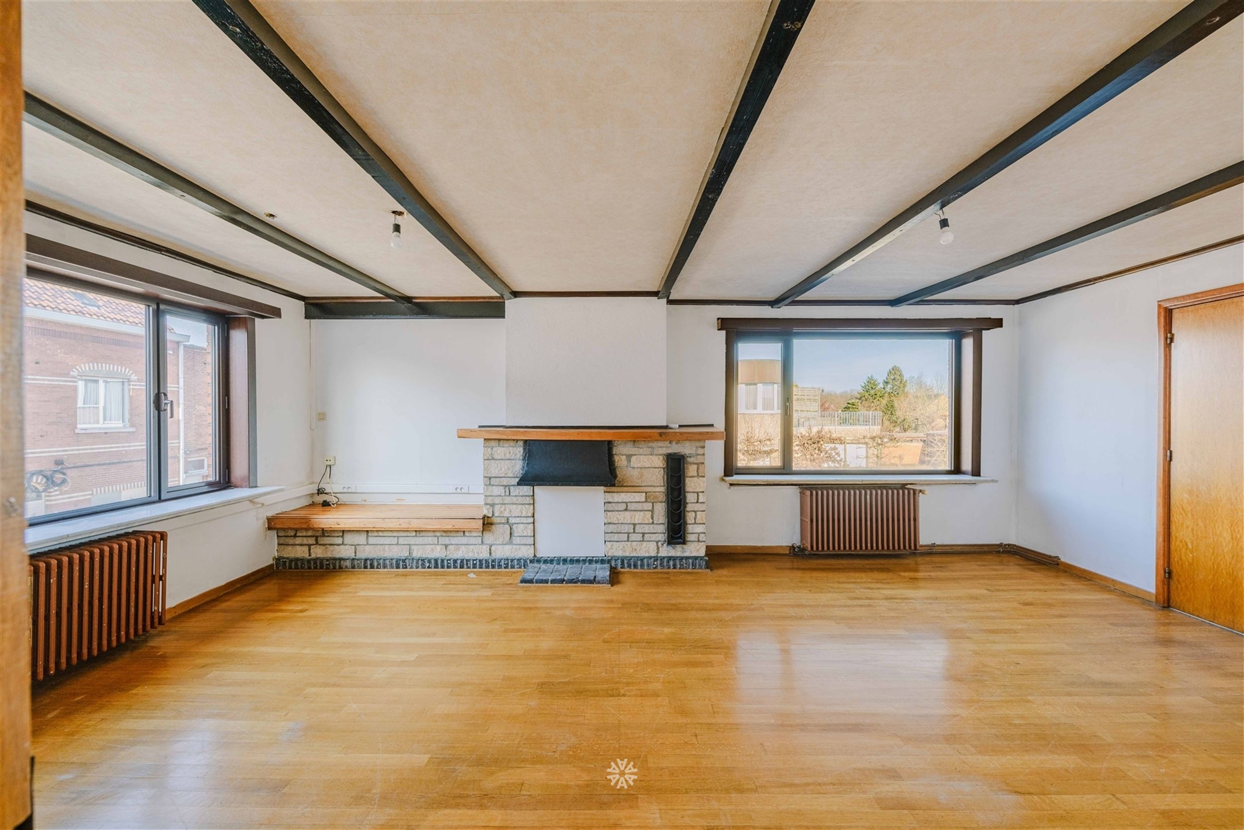 Te renoveren appartement met 3 slaapkamers - foto 4