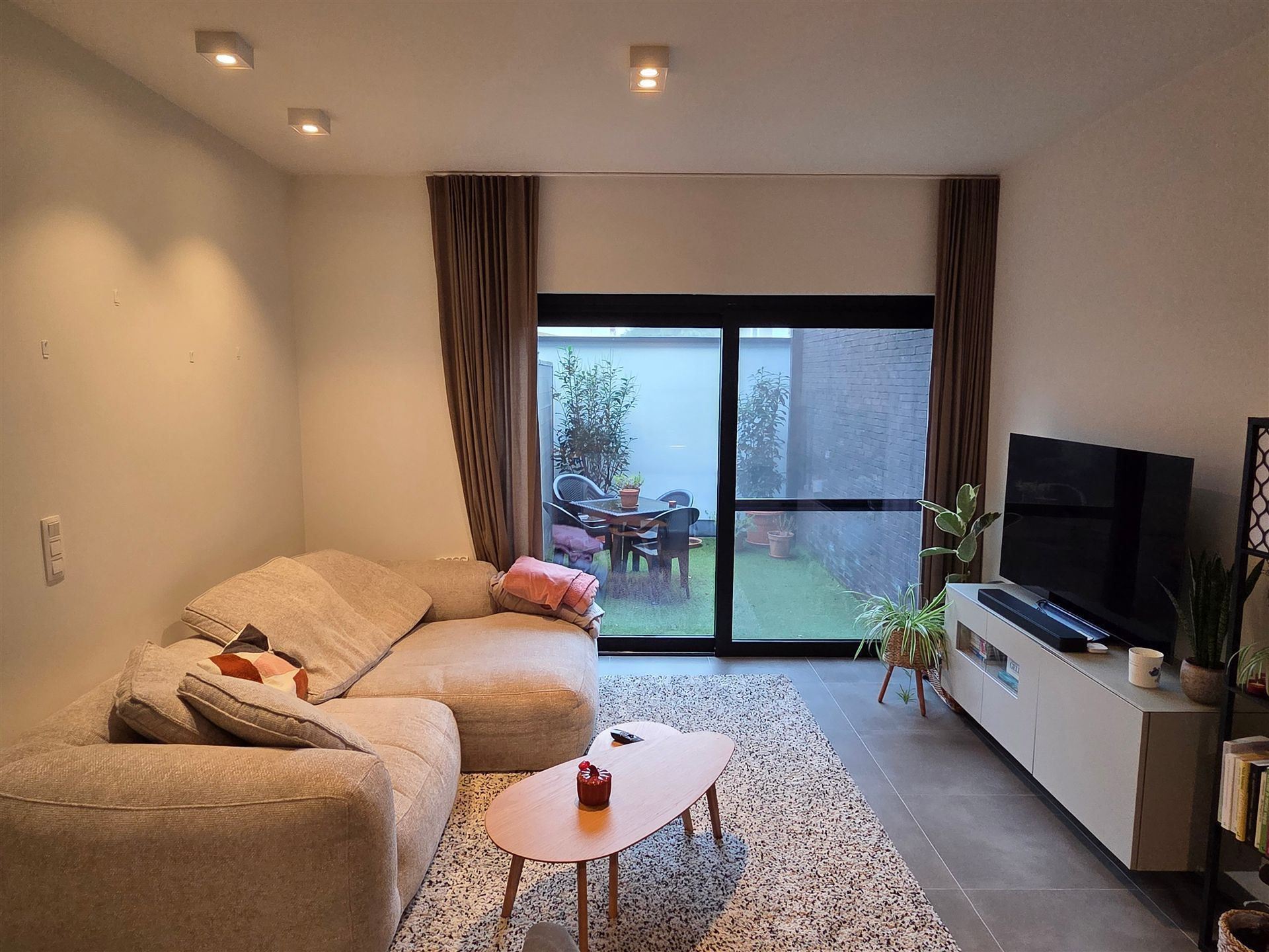 Appartement met 1 slaapkamer en 2 terrassen - foto 4