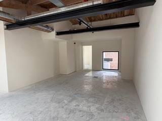 Dit gebouw werd oorspronkelijk ontworpen door de architecten Léonard en Henri Blomme in 1905 en gebouwd in opdracht van diamantair Louis...