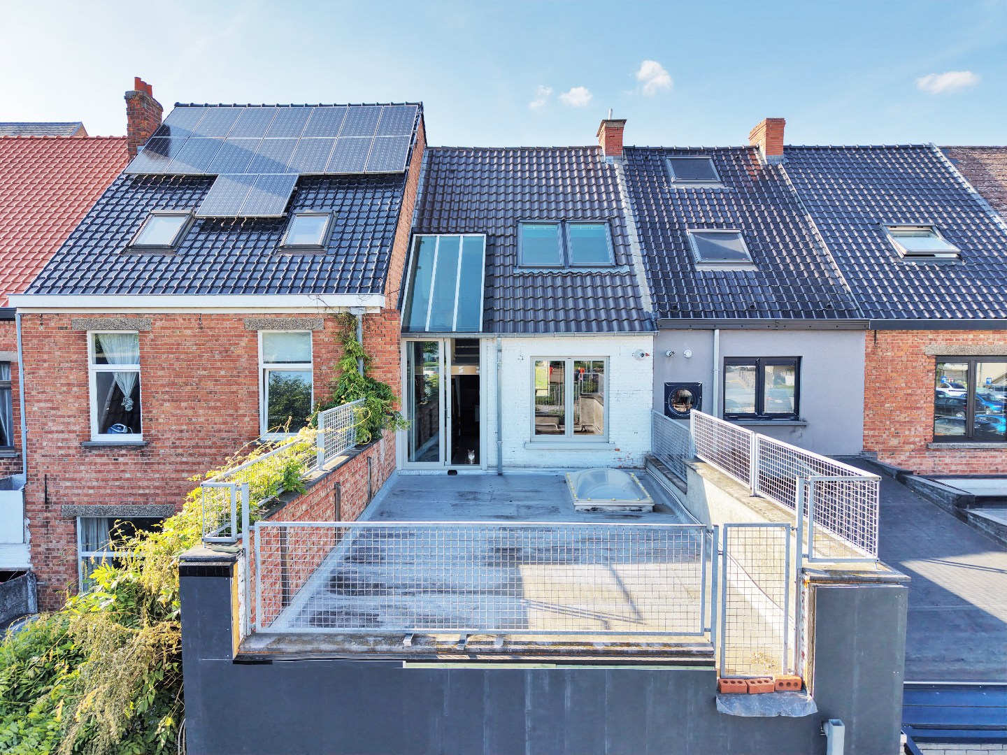 Karaktervolle woning met garage en grote tuin te centrum Zottegem - foto 5
